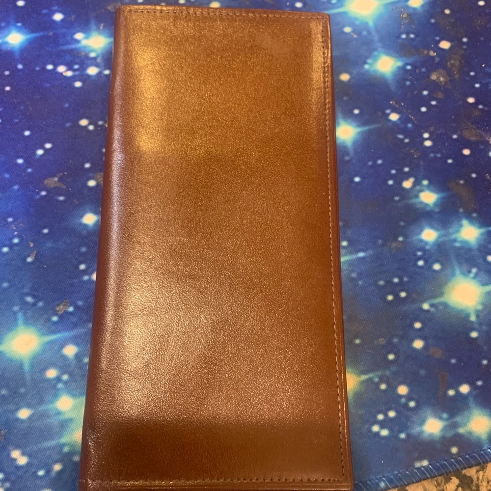 Swank polished cow hide bi fold men’s wallets